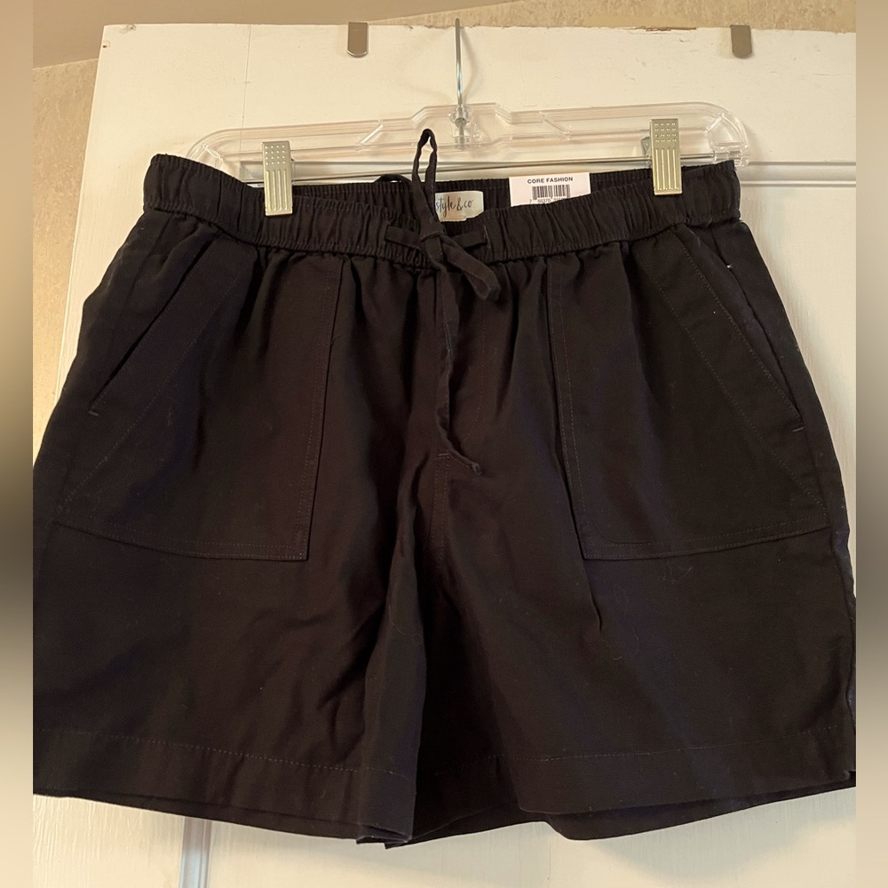 Style & Co Women’s Shorts Black NWT Size S